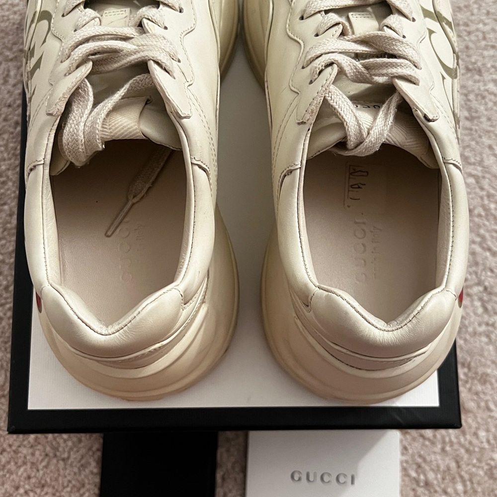 Gucci Rhyton sneakers - Picture 4 of 6